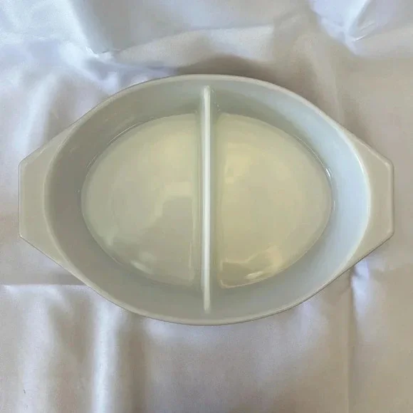 Pyrex EARLY AMERICAN 4 Qt. 444 Cinderella Bowl Brown & Gold Design & 1.5 Qt Dish - Picture 5 of 10